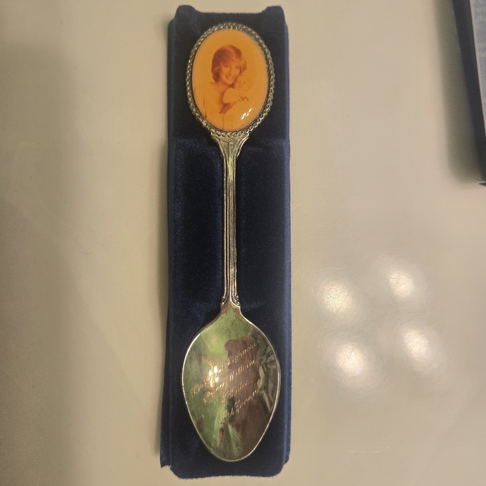 Prince William of Wales 31st of June 1982 teaspoon in box